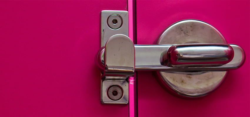 Childproof Gate Lock in Pekin, Illinois