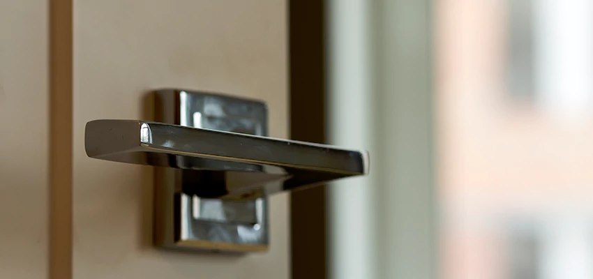 Door Lever Knob Repair in Pekin, Illinois