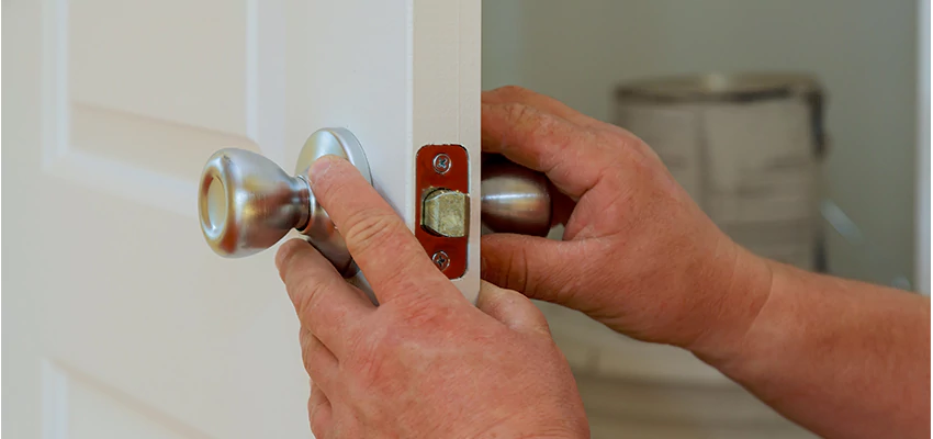 AAA Locksmiths For lock Replacement in Pekin, Illinois